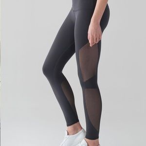 Lululemon Reveal 7/8 Tight Leggings
